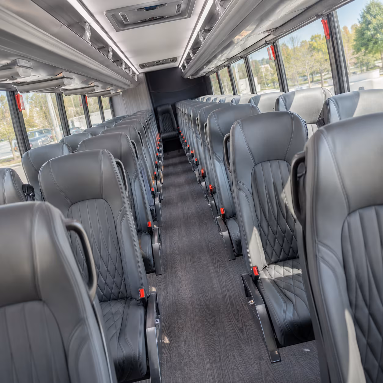 can i book a one way a round trip or a multi day package in santa clarita
