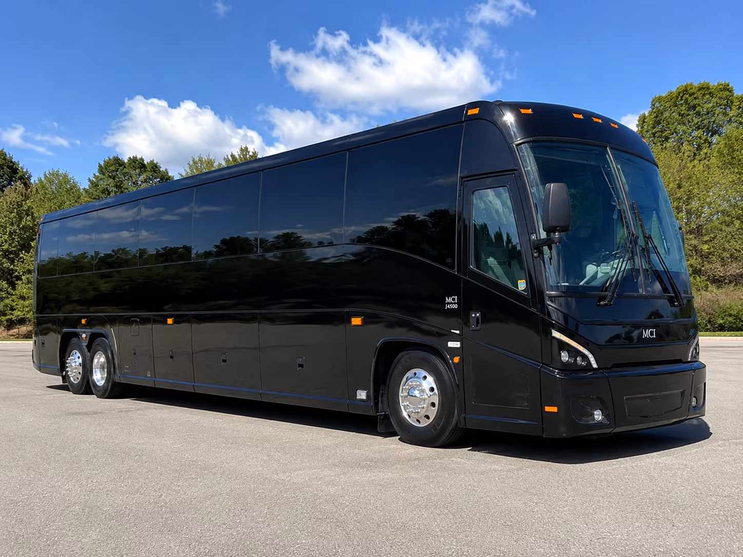 charter bus shuttles for government training events and conferences near santa clarita