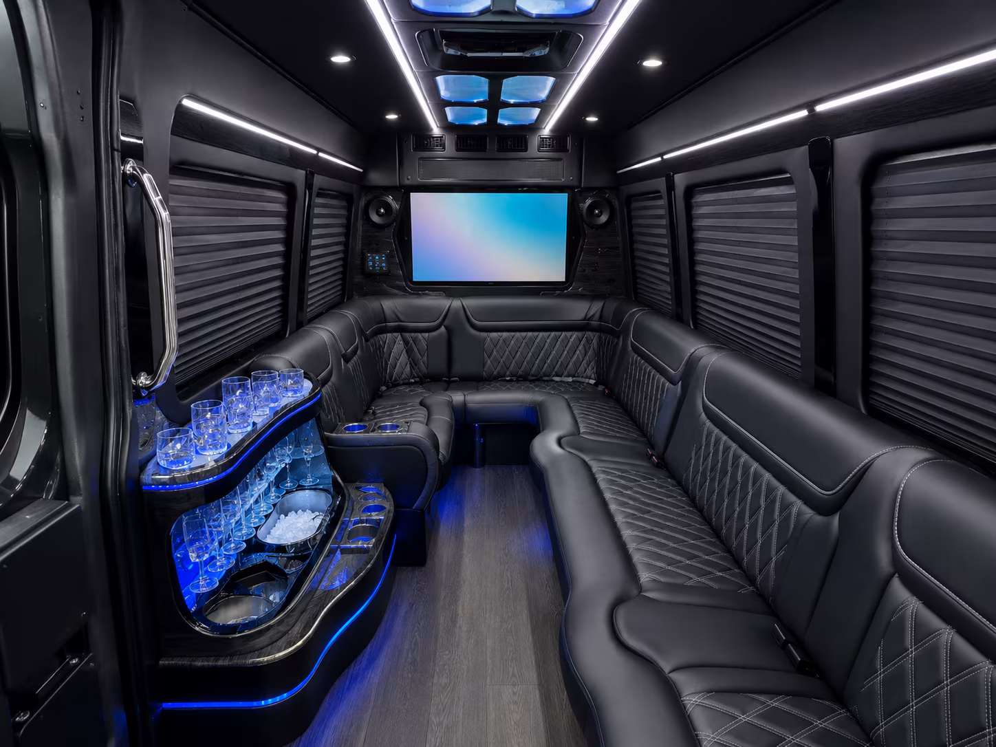 corporate event and off site meeting transportation in santa clarita