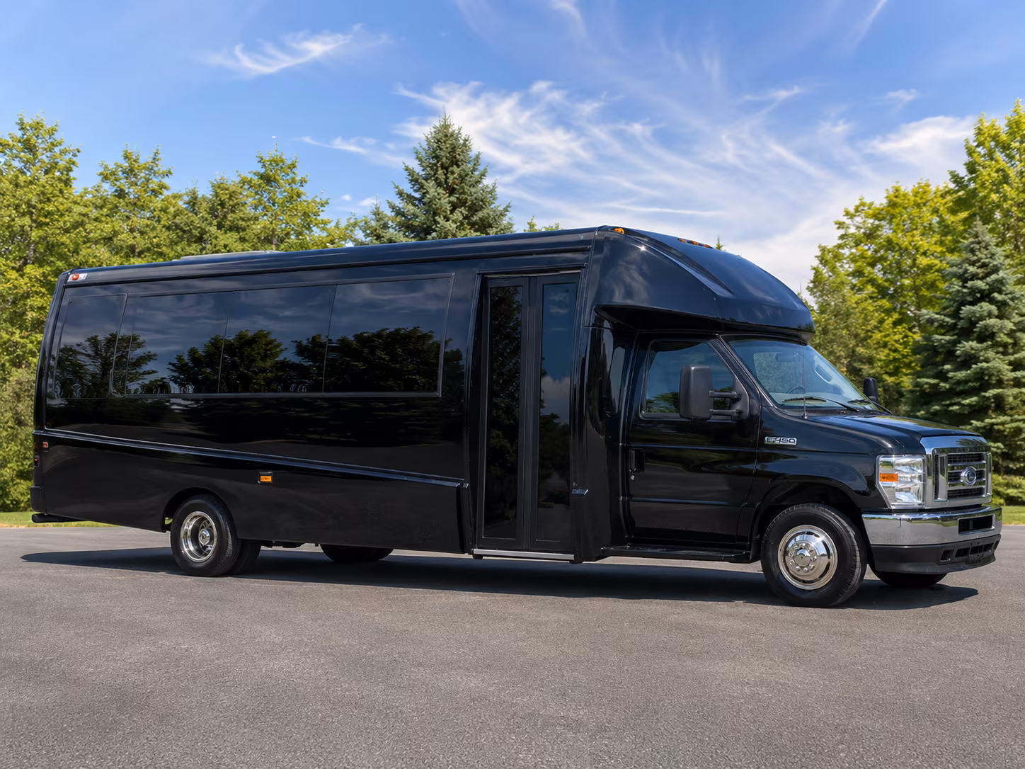 minibus rentals for small group wine tours around the santa clarita valley