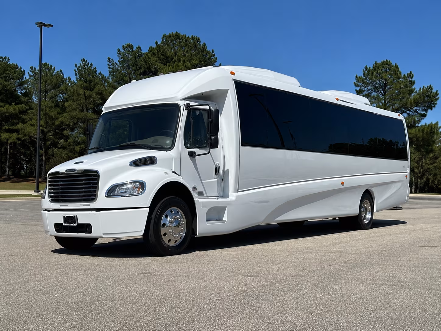 santa clarita holiday party bus rental